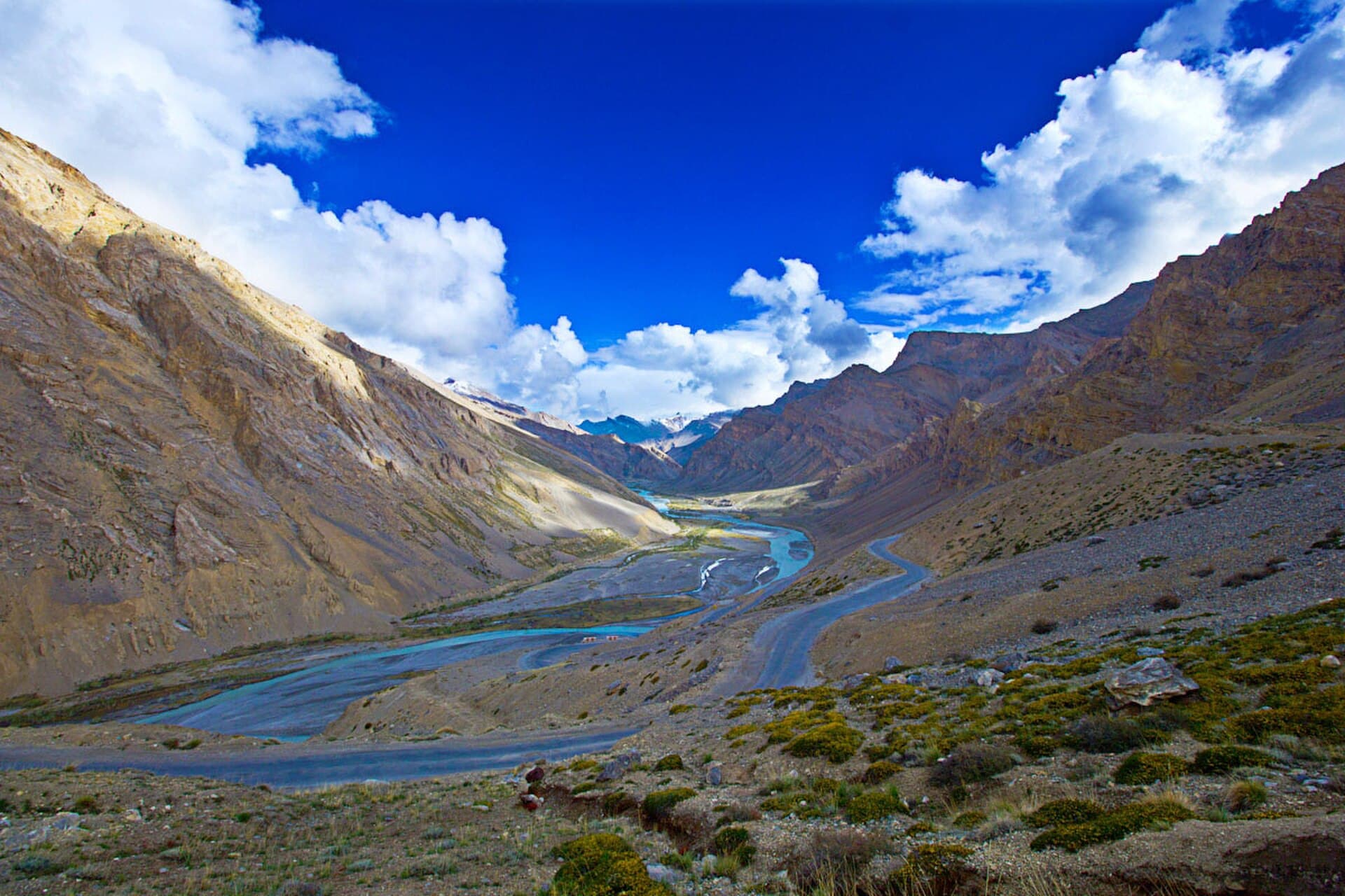 Gata Loops Manali–Leh Highway - SelfDriveGo self-drive fleet from Chandigarh