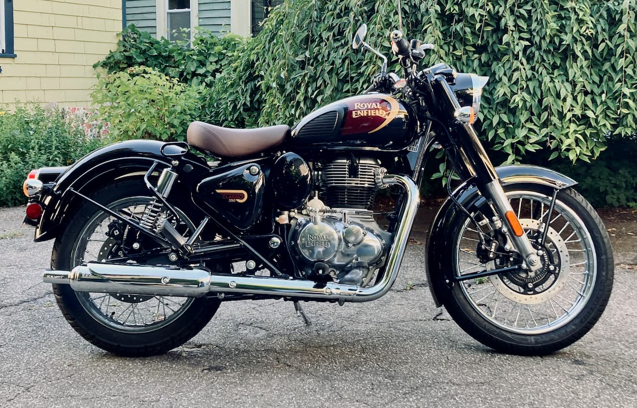 Royal Enfield Classic 350 rental from Chandigarh